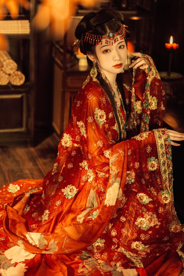 [YITUYU艺图语]2021.09.07 红鸾星动 白糖蘸豆花[20+1P／409MB]